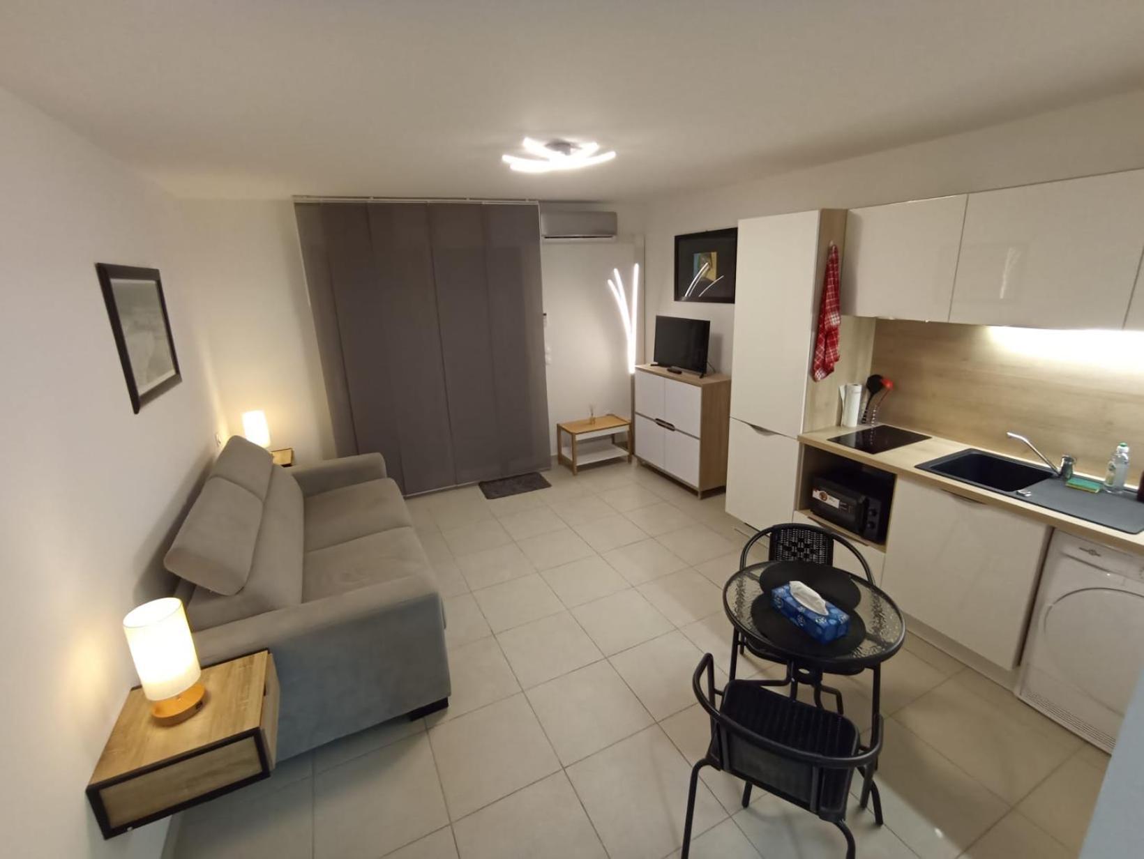 Studio Avec Parking Prive, Piscine Plage 300M Антиб Экстерьер фото