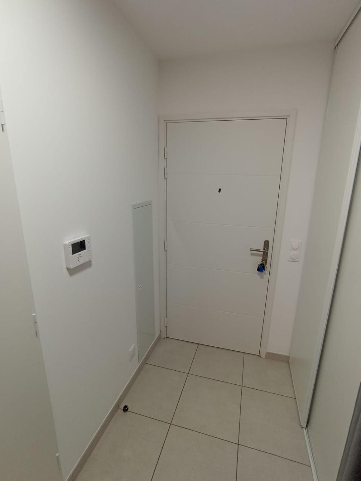 Studio Avec Parking Prive, Piscine Plage 300M Антиб Экстерьер фото
