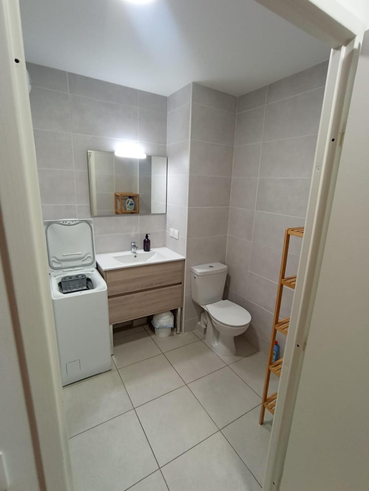 Studio Avec Parking Prive, Piscine Plage 300M Антиб Экстерьер фото